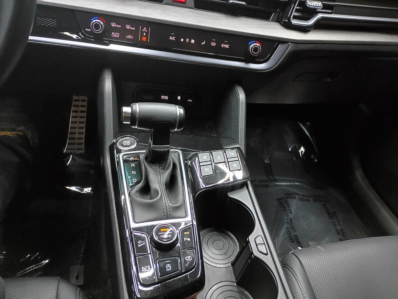 2025 Kia Sportage Grey Blainville - photo #29