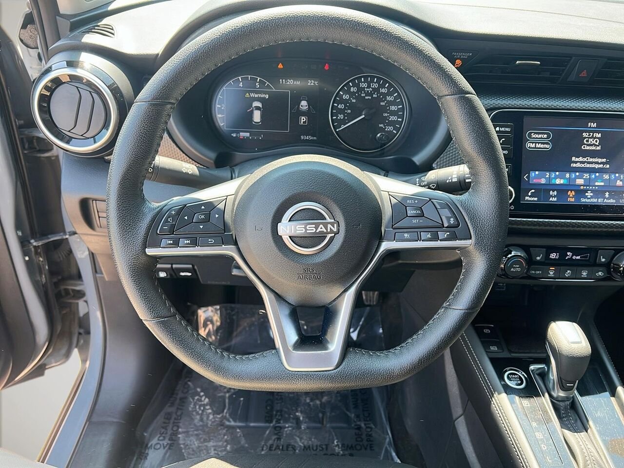 2024 Nissan Kicks SV TA Grey Québec - photo #29