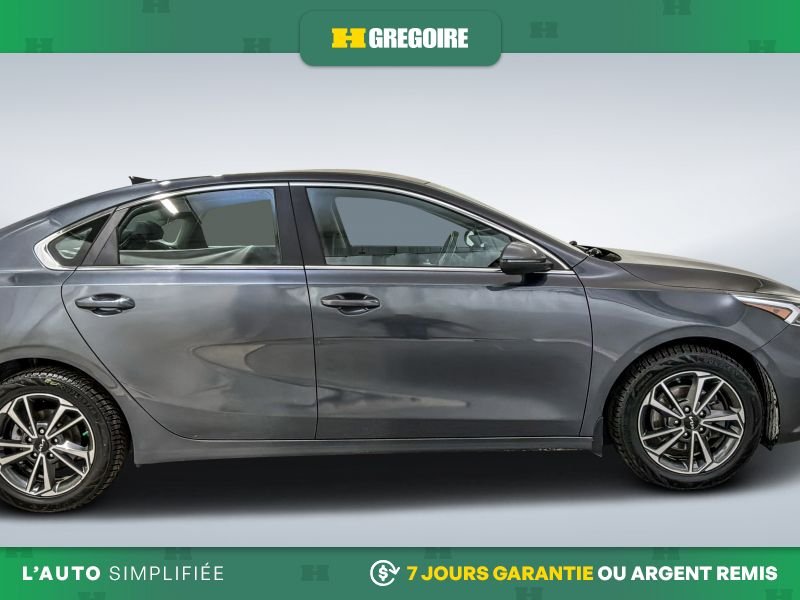 2022 Kia Forte Black Blainville - photo #1