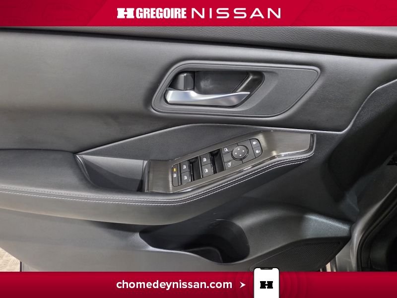 2025 Nissan Rogue Grey Blainville - photo #14