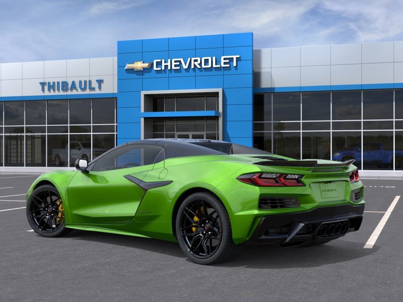 2026 Chevrolet Corvette Z06 cabriolet 2 portes avec 3LZ Green Sherbrooke - photo #2