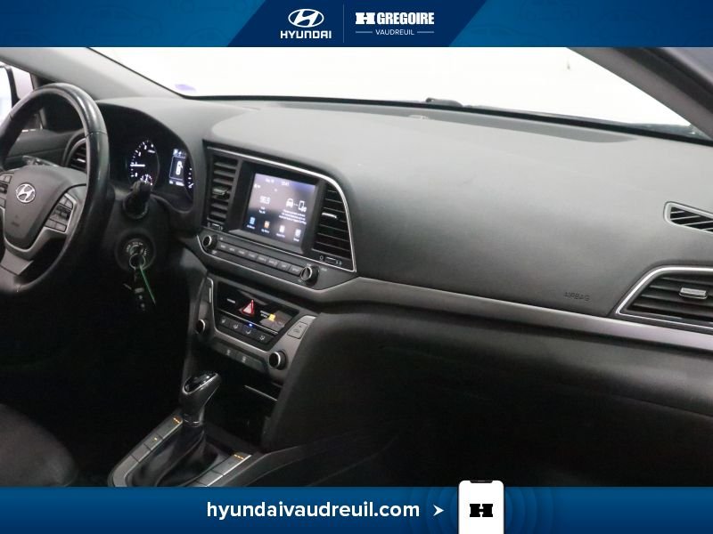 Hyundai Elantra 2018 Argent Laval - photo #29