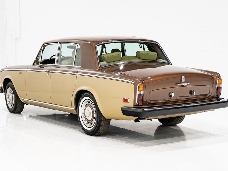 1974 Rolls Royce Silver Shadow Project car **PRICE IN USD** Brown