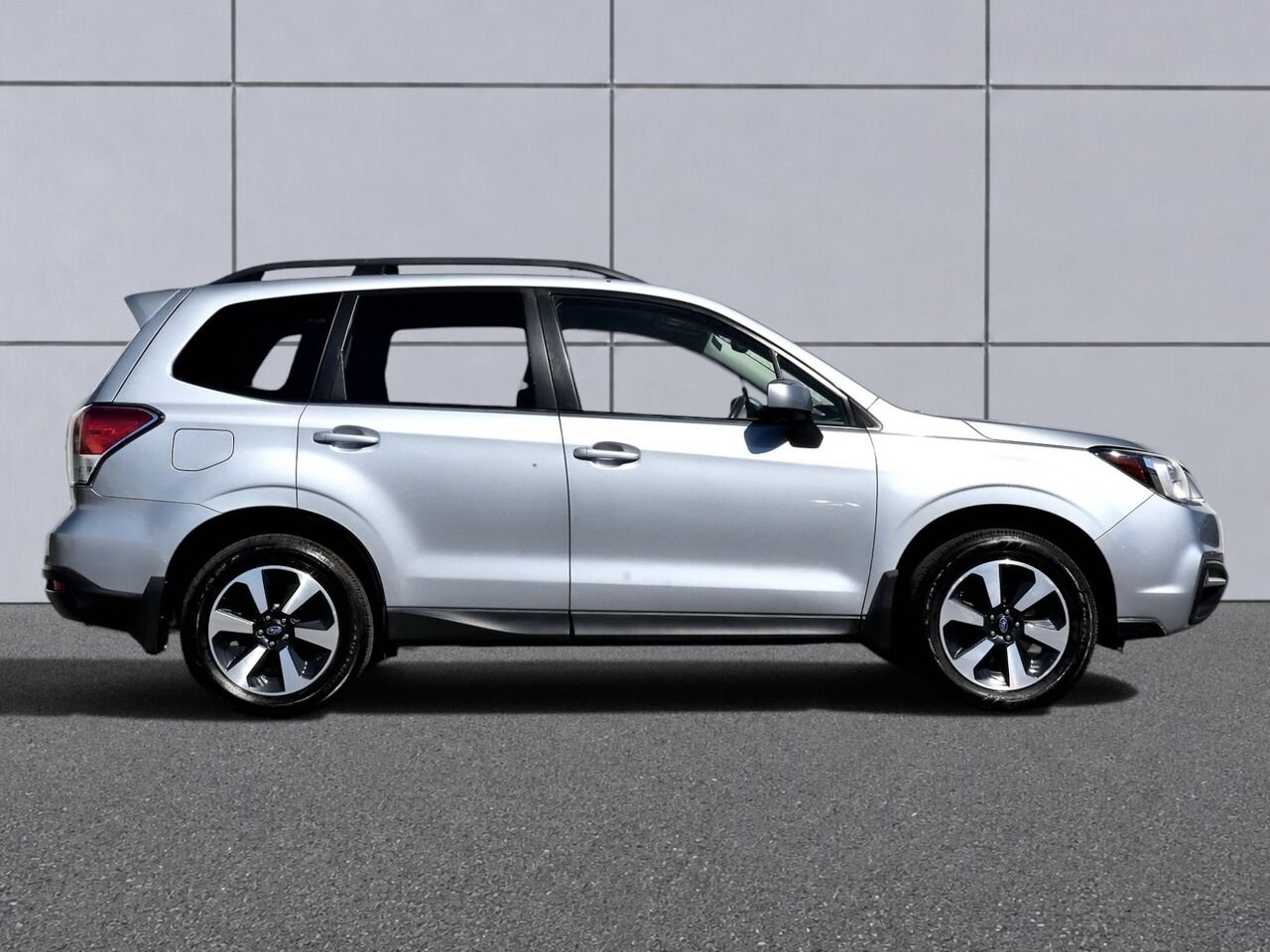 Subaru Forester 2.5i Commodité 2018 Argent Saint-Hyacinthe - photo #5