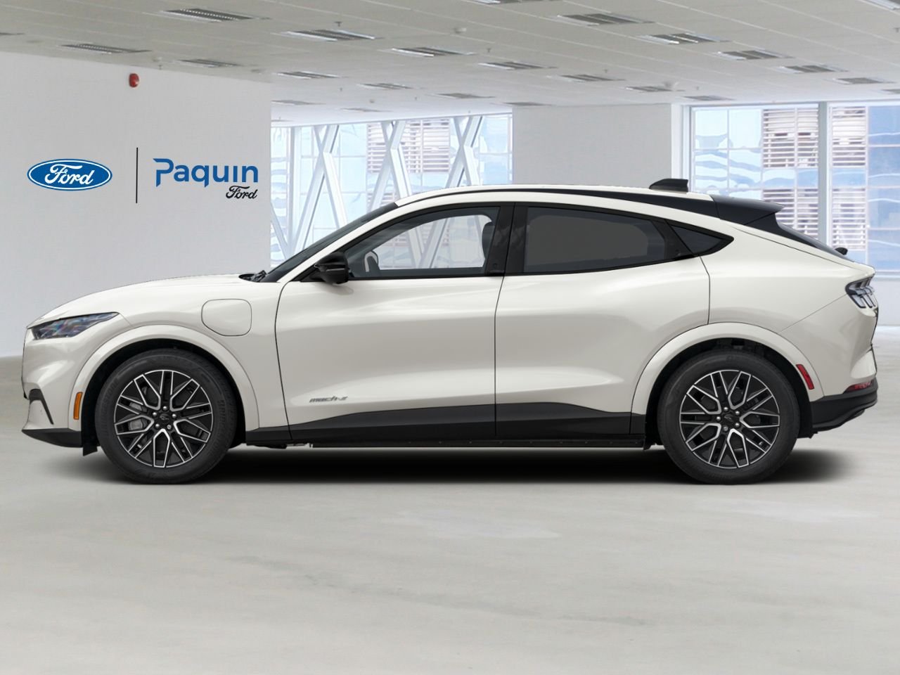 2026 Ford Mustang Mach-E Star White Metallic Tri-Coat Rouyn-Noranda - photo #2