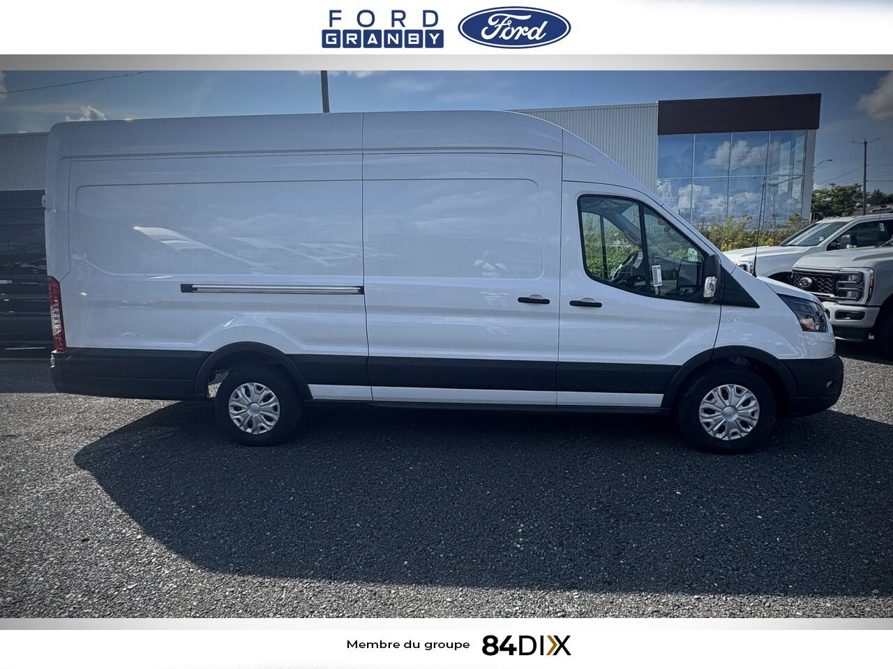 2025 Ford E-TRANSIT FOURGONNETTE UTILITAIRE White Granby - photo #2