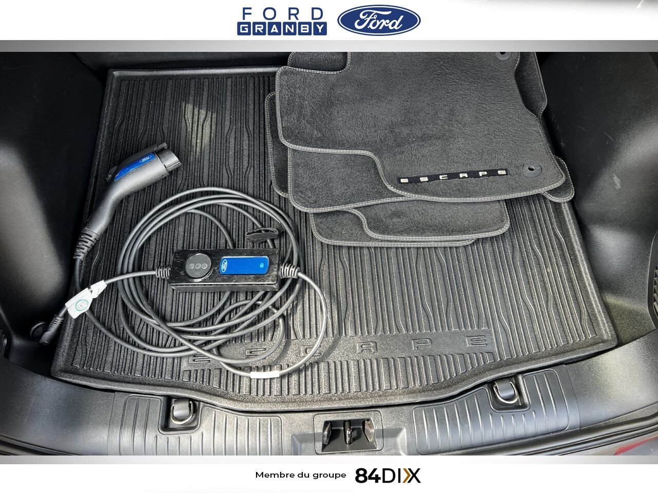2021 Ford Escape Red Granby - photo #27
