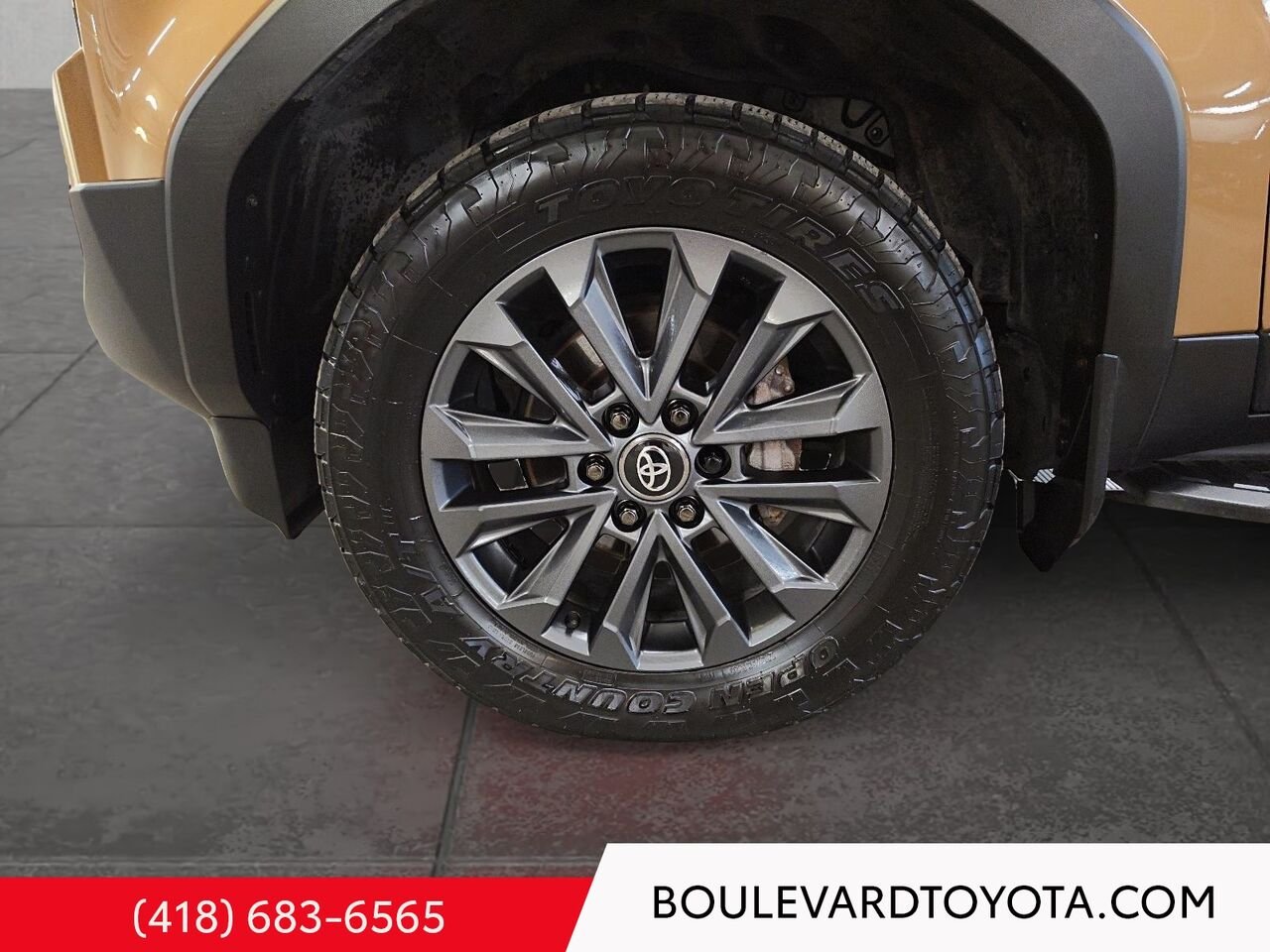 Toyota LAND CRUISER 100345A-85 | PREMIUM, 4X4 2025 Brun Québec - photo #8