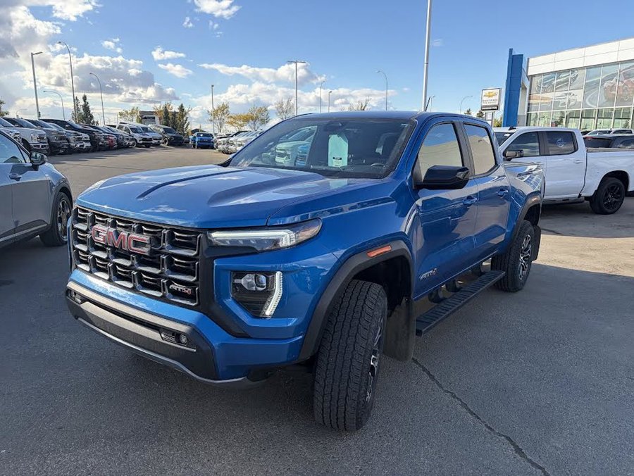 2024 GMC Canyon AT4 2.7L | Leather | Bose Blue