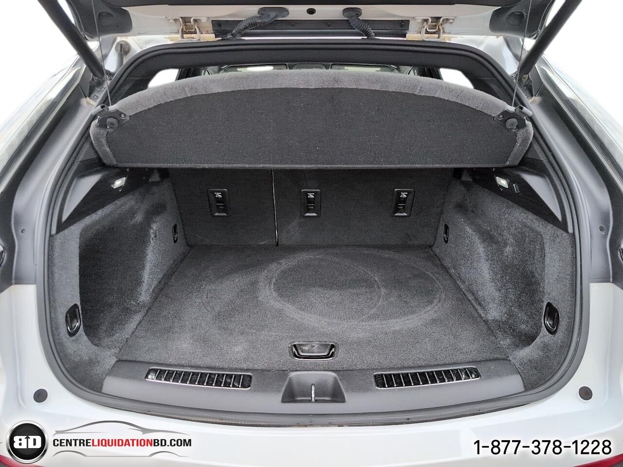2020 Cadillac XT4 SPORT | BD0402 White Granby - photo #10