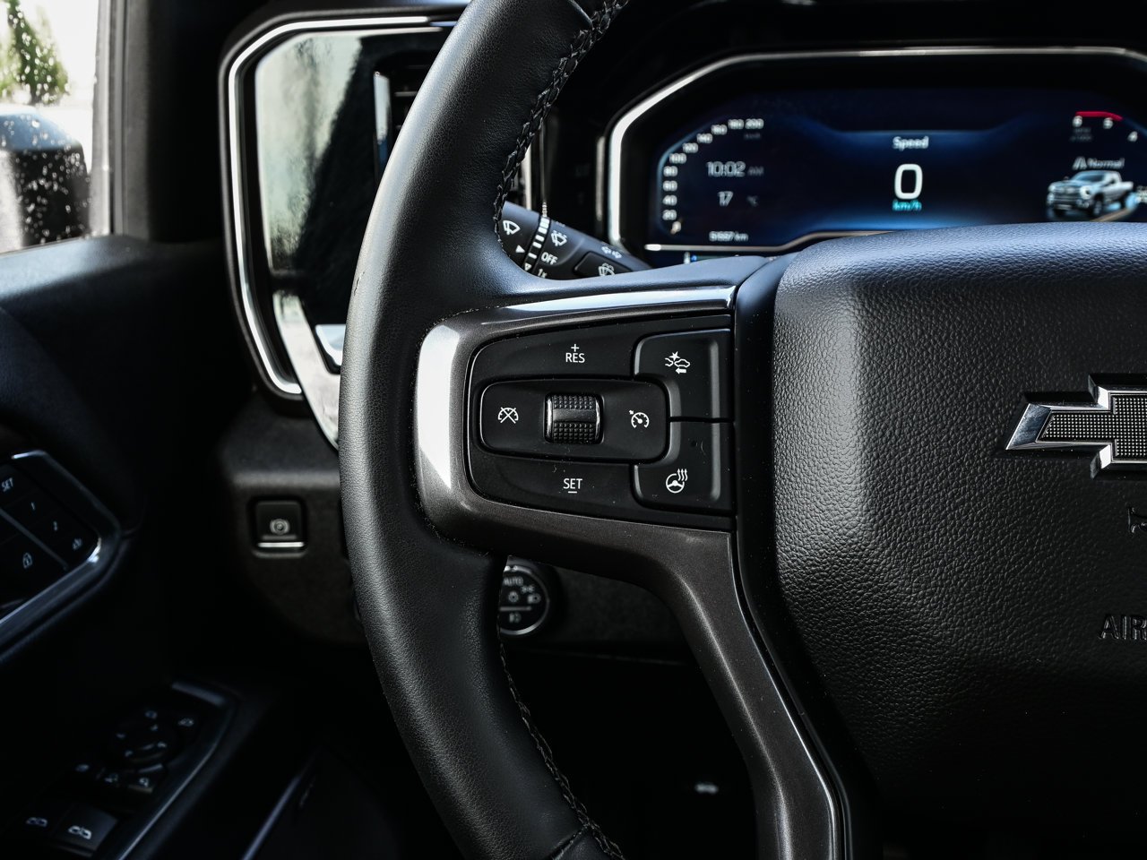 2024 Chevrolet Silverado 3500HD 4WD Crew Cab 159 High Country Black Sherwood Park - photo #24