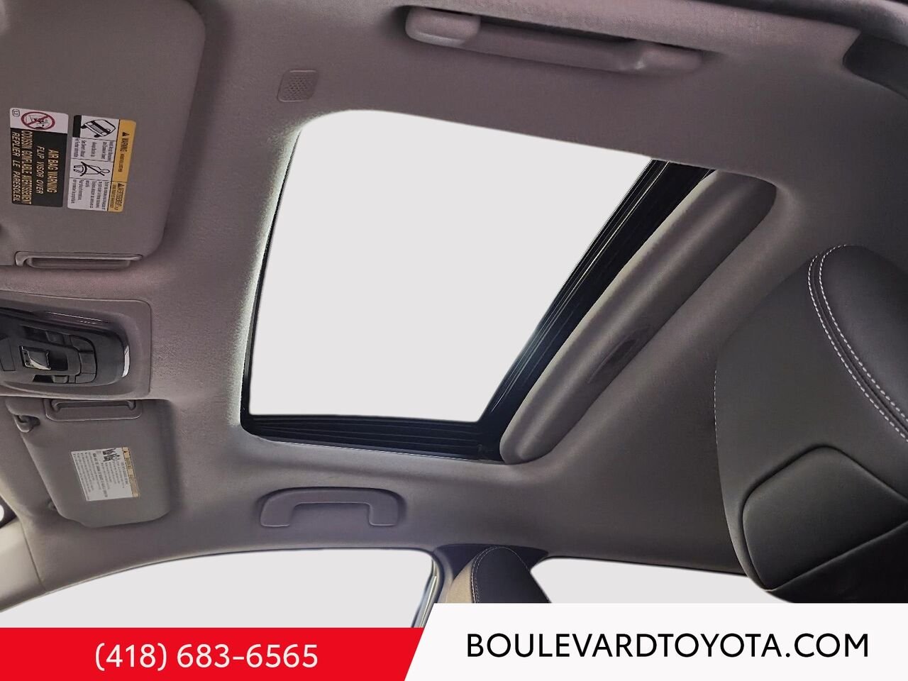 2022 Toyota COROLLA CROSS 100589B-50 | XLE, AWD Silver Québec - photo #10