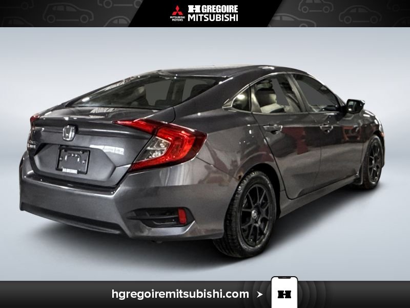 2016 Honda Civic Grey Blainville - photo #8