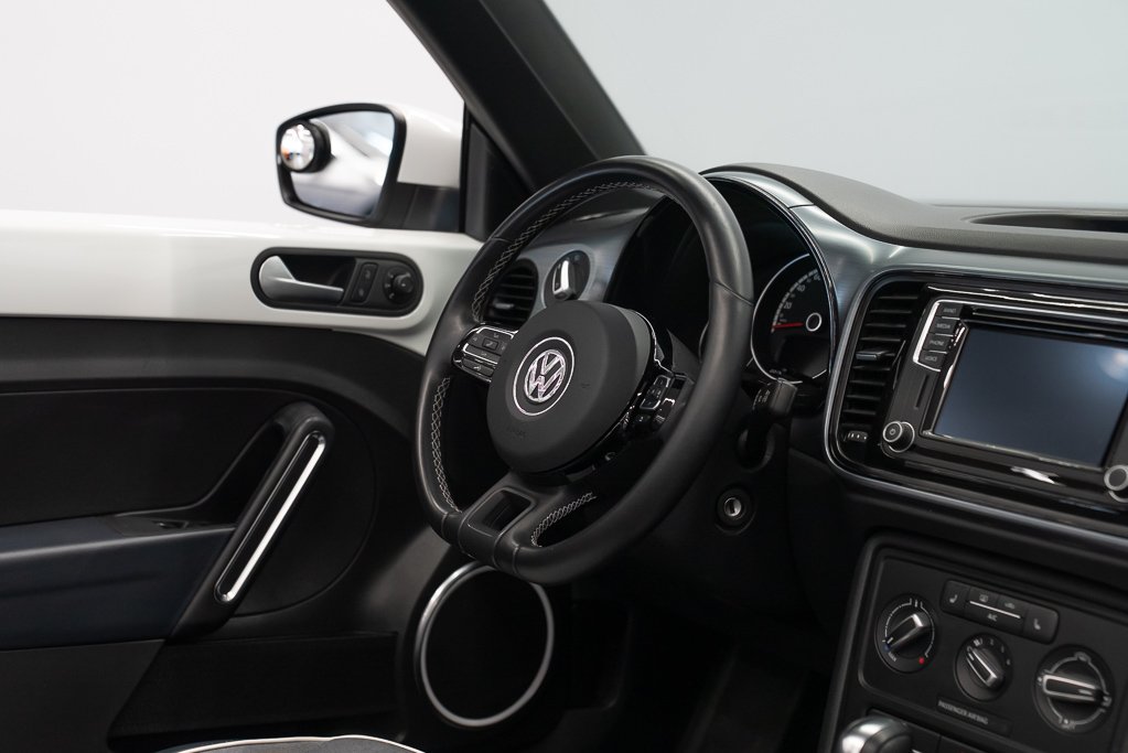 Volkswagen Beetle 2016 Blanc Saint-Eustache - photo #21