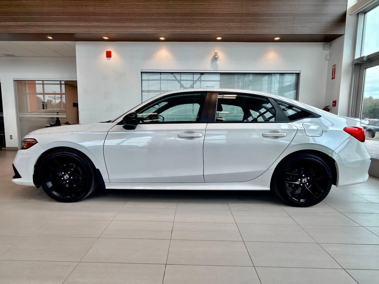 Honda Civic Sedan 2022 Blanc Notre-Dame-des-Prairies - photo #7