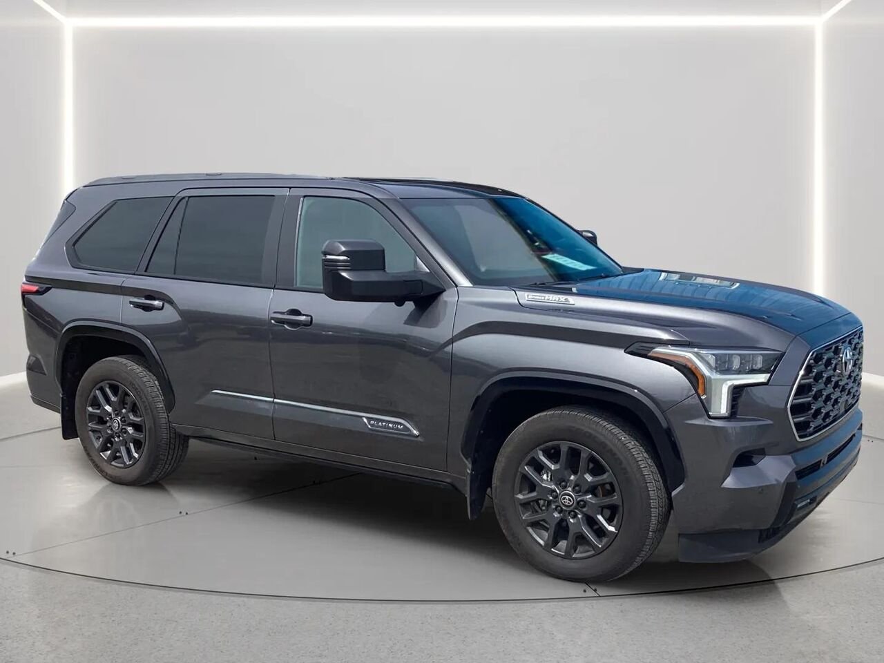 2025 Toyota Sequoia Grey Gatineau - photo #6