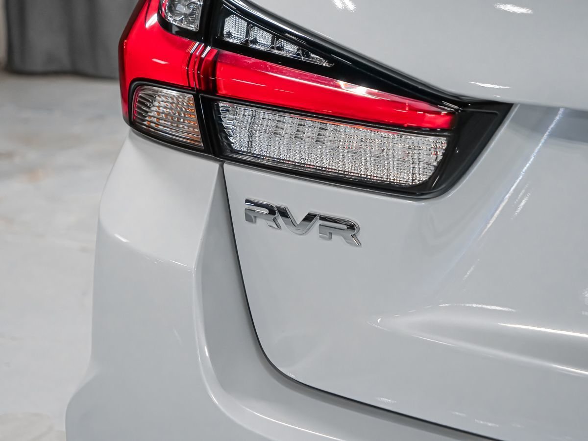 Mitsubishi RVR GT 2026 Blanc diamant Montréal - photo #15