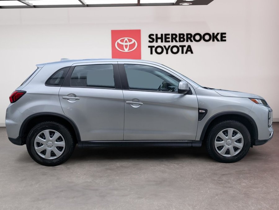 2024 Mitsubishi RVR 2024 Silver