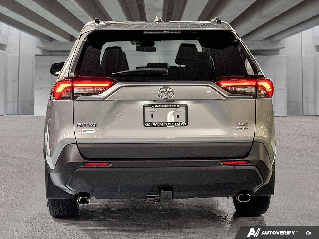 2021 Toyota RAV4 2602370A | XLE Silver Edmonton - photo #4