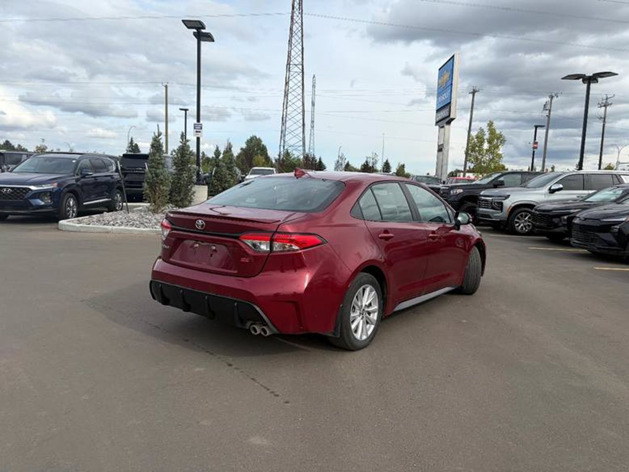 2024 Toyota Corolla SE CVT Red Sherwood Park - photo #4