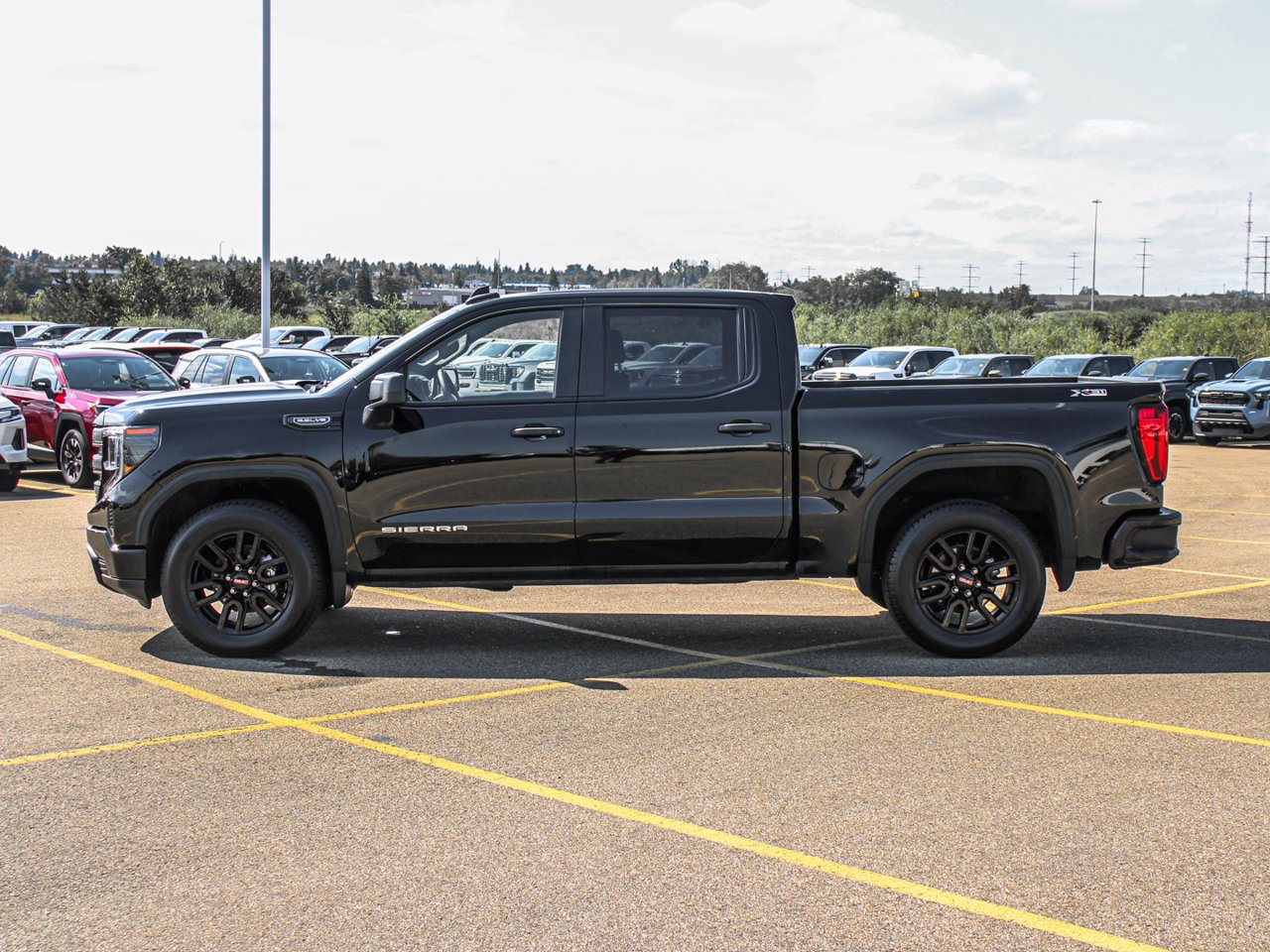 2024 GMC Sierra 1500 4WD Crew Cab 147 Pro Black Sherwood Park - photo #4