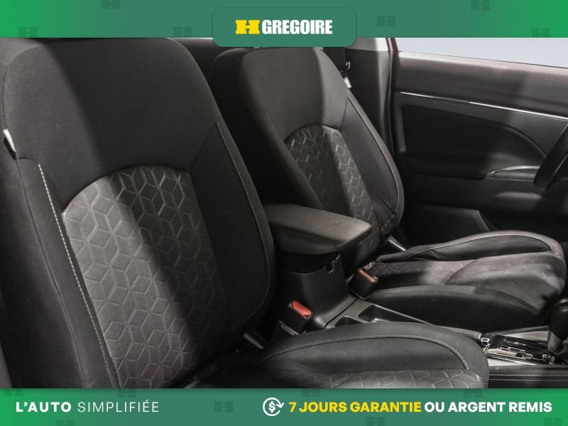 2021 Mitsubishi RVR Red Saint-Eustache - photo #28