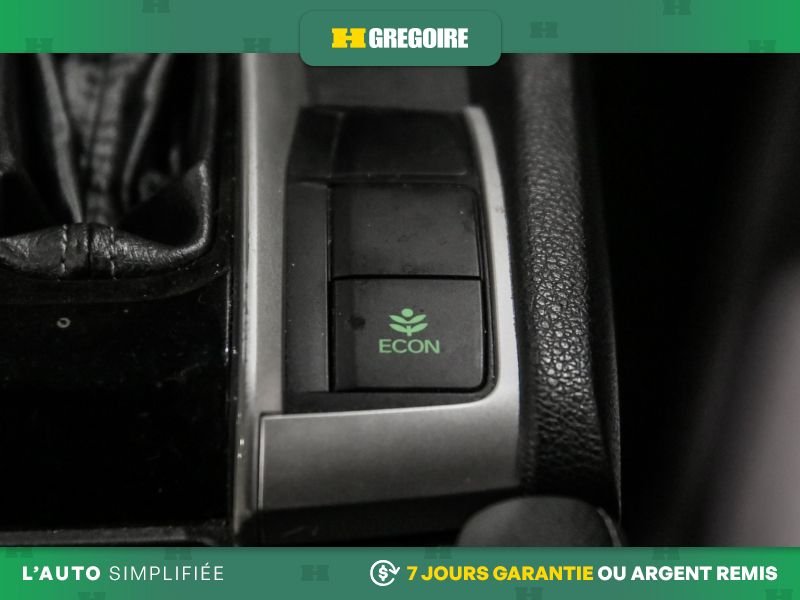 Honda Civic 2019 Bleu Blainville - photo #24