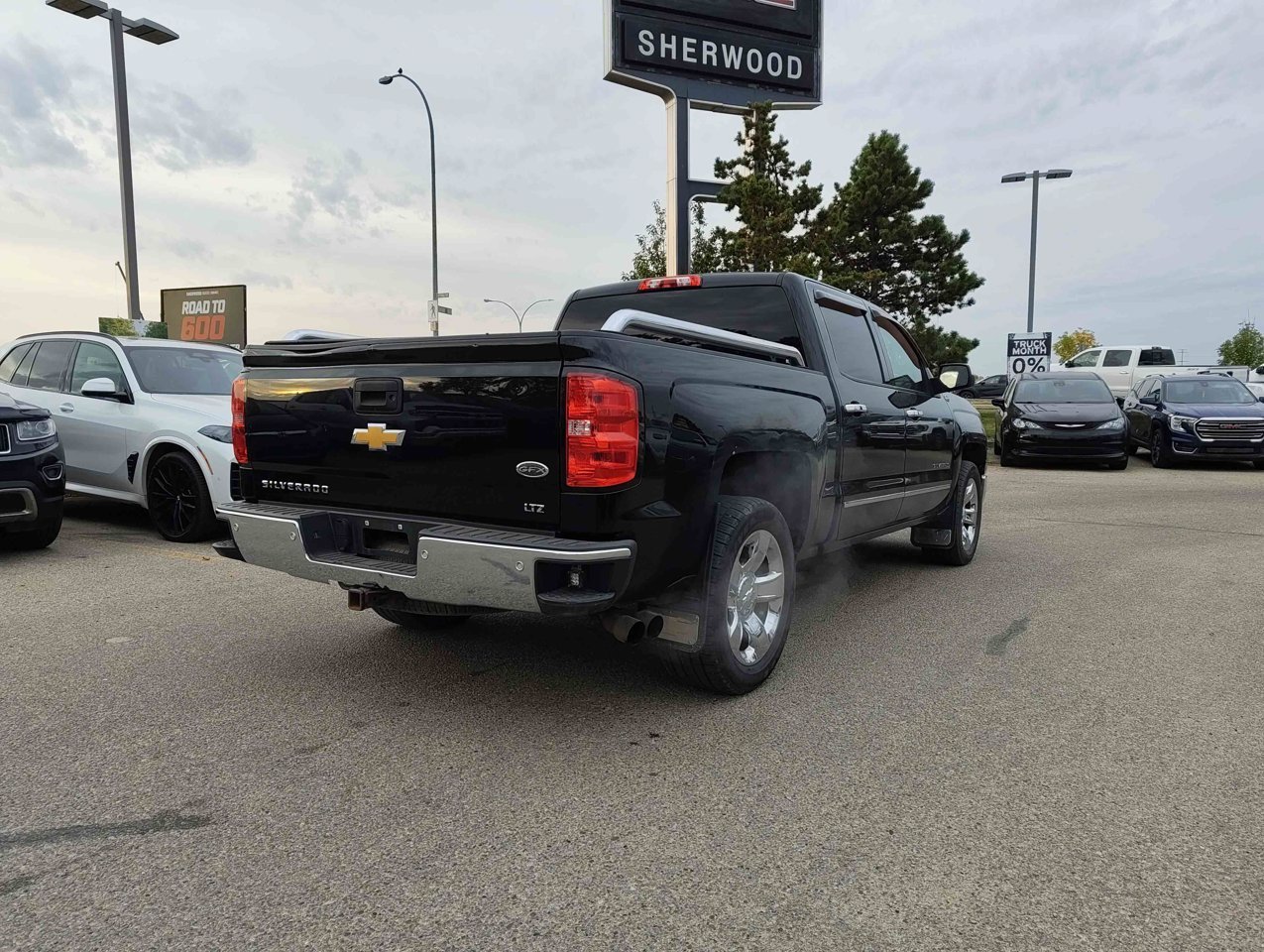 2014 Chevrolet Silverado 1500 4WD Crew Cab Short Box LTZ w/1LZ Black Sherwood Park - photo #5