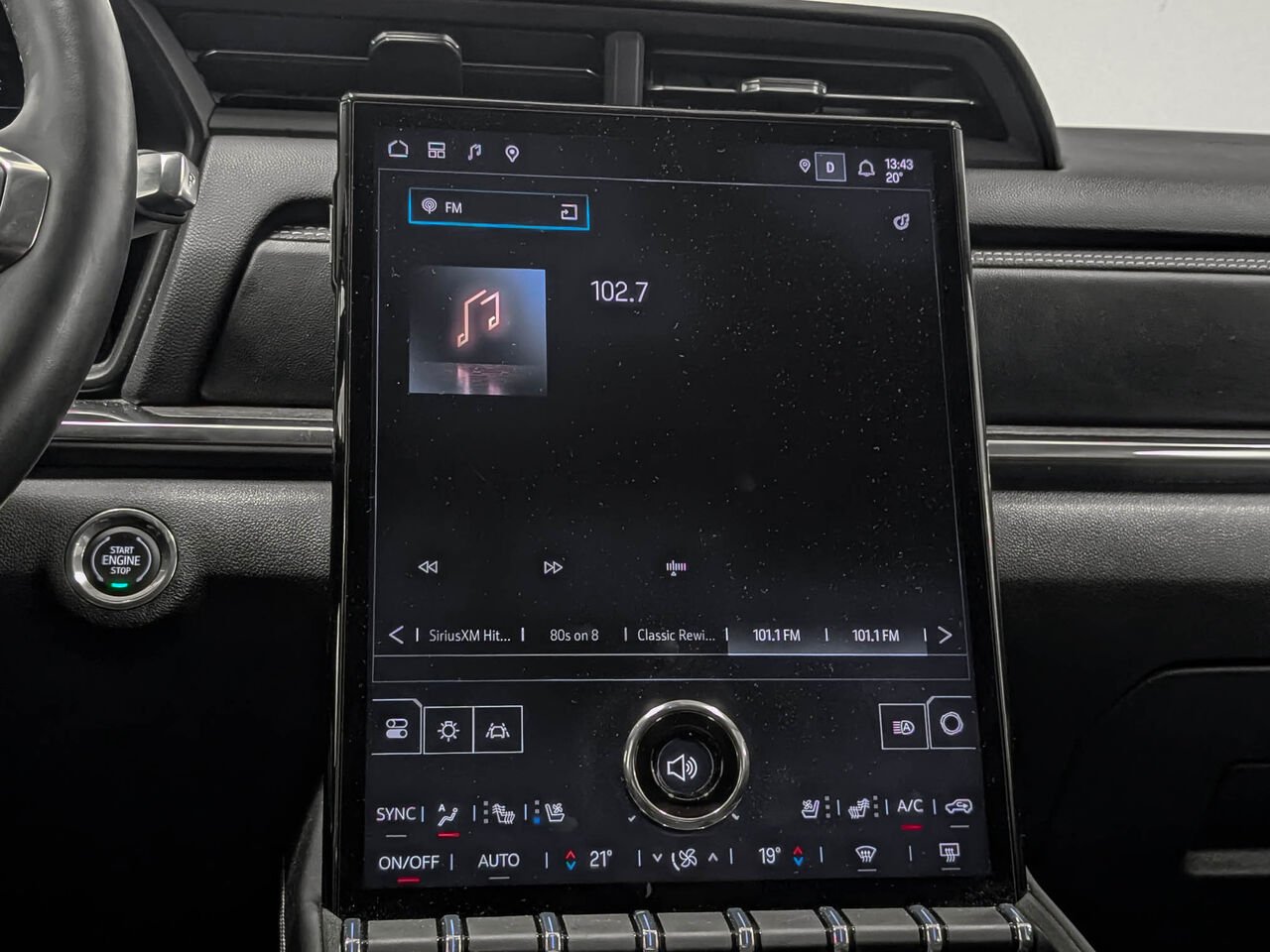 2026 GMC Terrain Denali AWD White Sherbrooke - photo #9