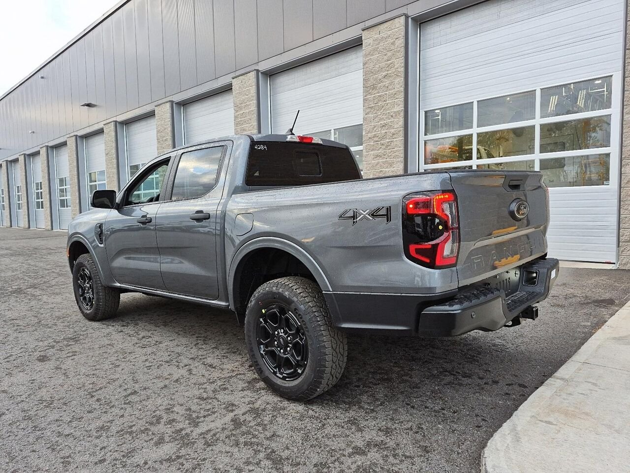 2026 Ford Ranger Carbonized Grey Metallic Saint-Jérôme - photo #3