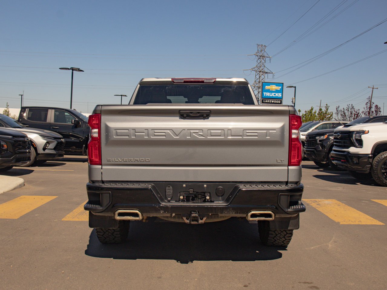 2023 Chevrolet Silverado 1500 4WD Crew Cab 147 LT Trail Boss Grey Sherwood Park - photo #8