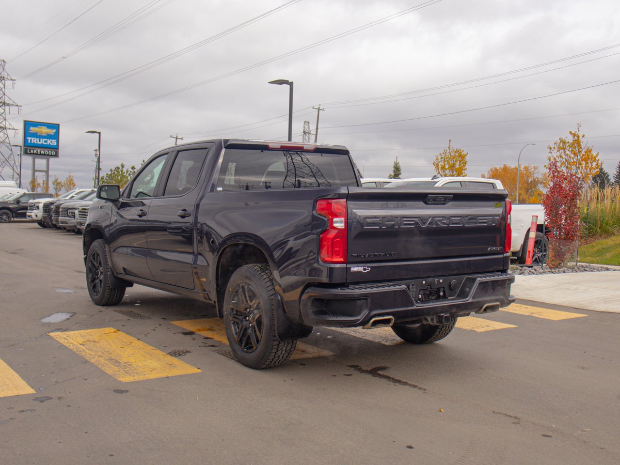 2024 Chevrolet Silverado 1500 4WD Crew Cab 147 RST Grey Sherwood Park - photo #7