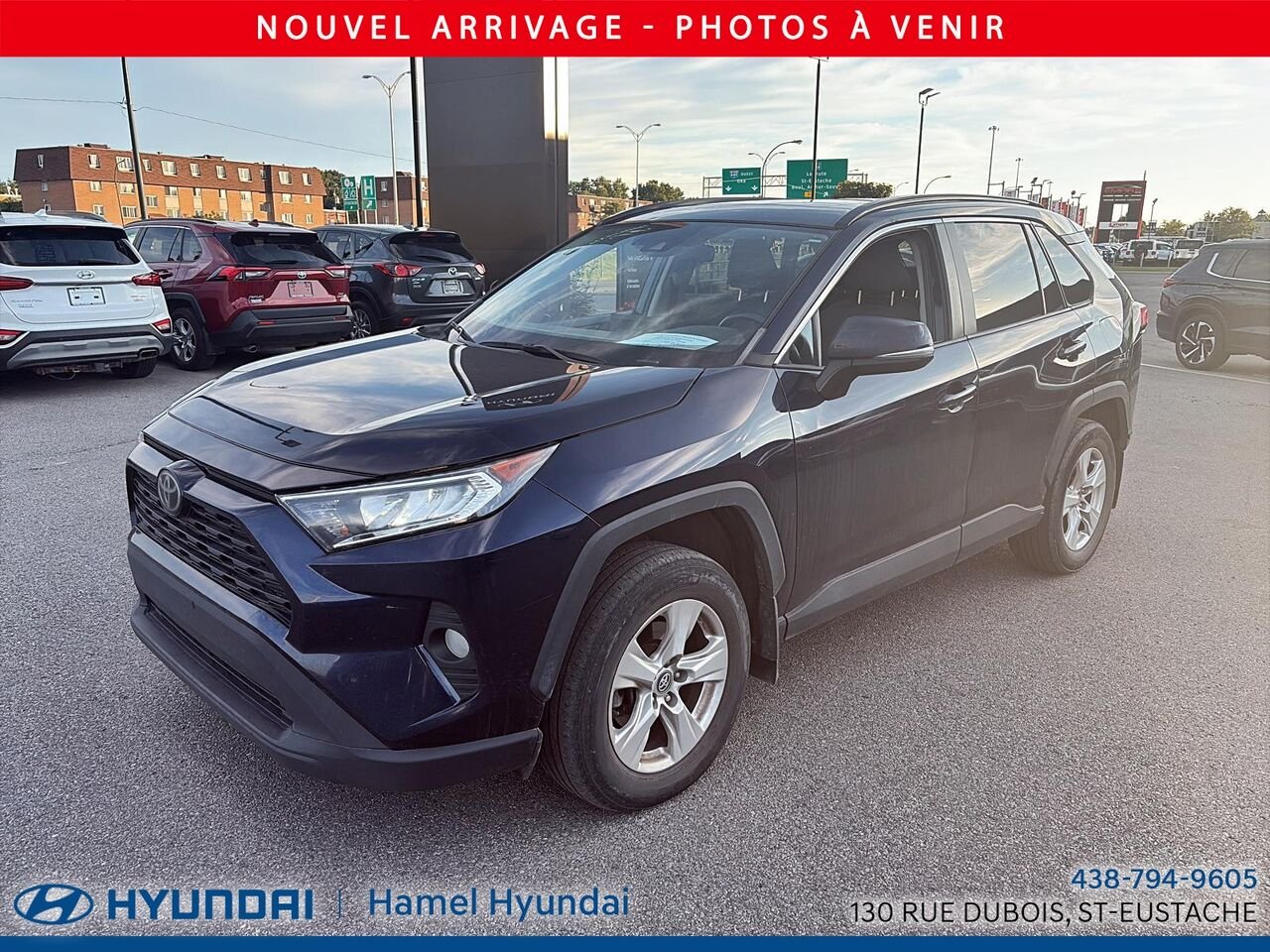 2020 Toyota RAV4 Blue Saint-Eustache - photo #2
