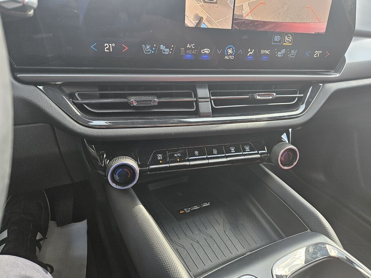2025 Chevrolet Equinox EV 4 portes RS Red Thetford Mines - photo #9