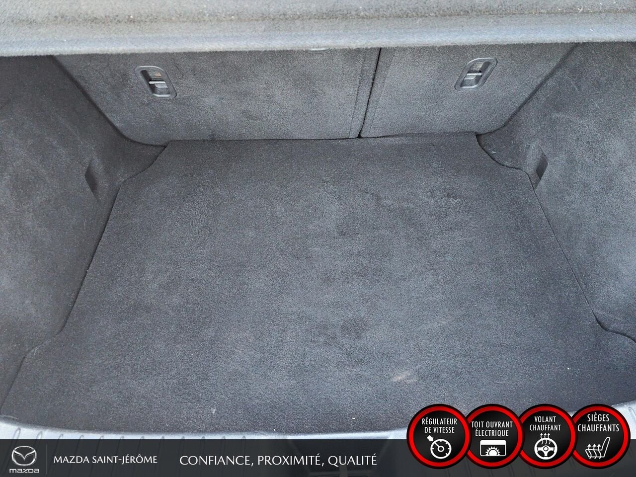 2020 Mazda Mazda3 Sport GT | TOIT OUVRANT | CUIR | AUTOMATIQUE Grey Saint-Jérôme - photo #23