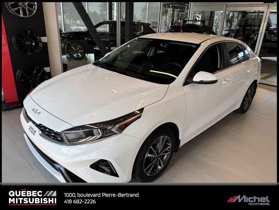 Kia Forte EX, Volant chauffant 2024 Blanc