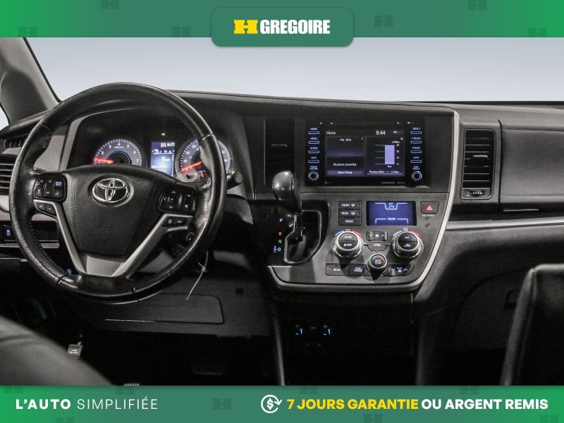 Toyota Sienna 2020 Blanc Laval - photo #17