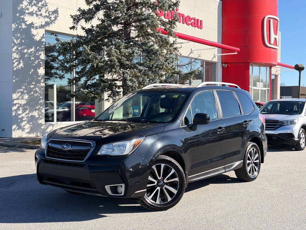 Subaru Forester Touring 2018 Noir Gatineau - photo #7