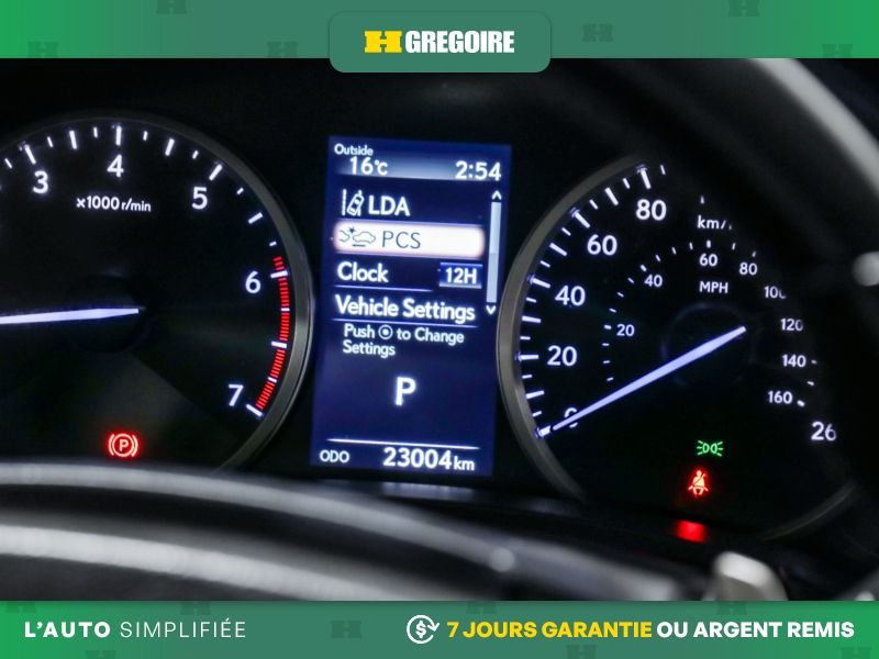 Lexus NX 2020 Argent Blainville - photo #19