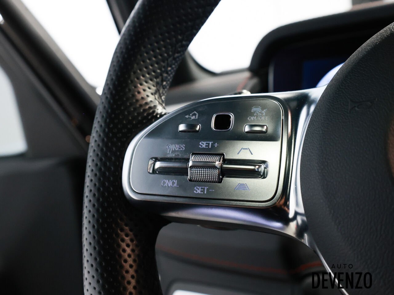 2022 Mercedes-Benz Classe-G Black Saint-Eustache - photo #15