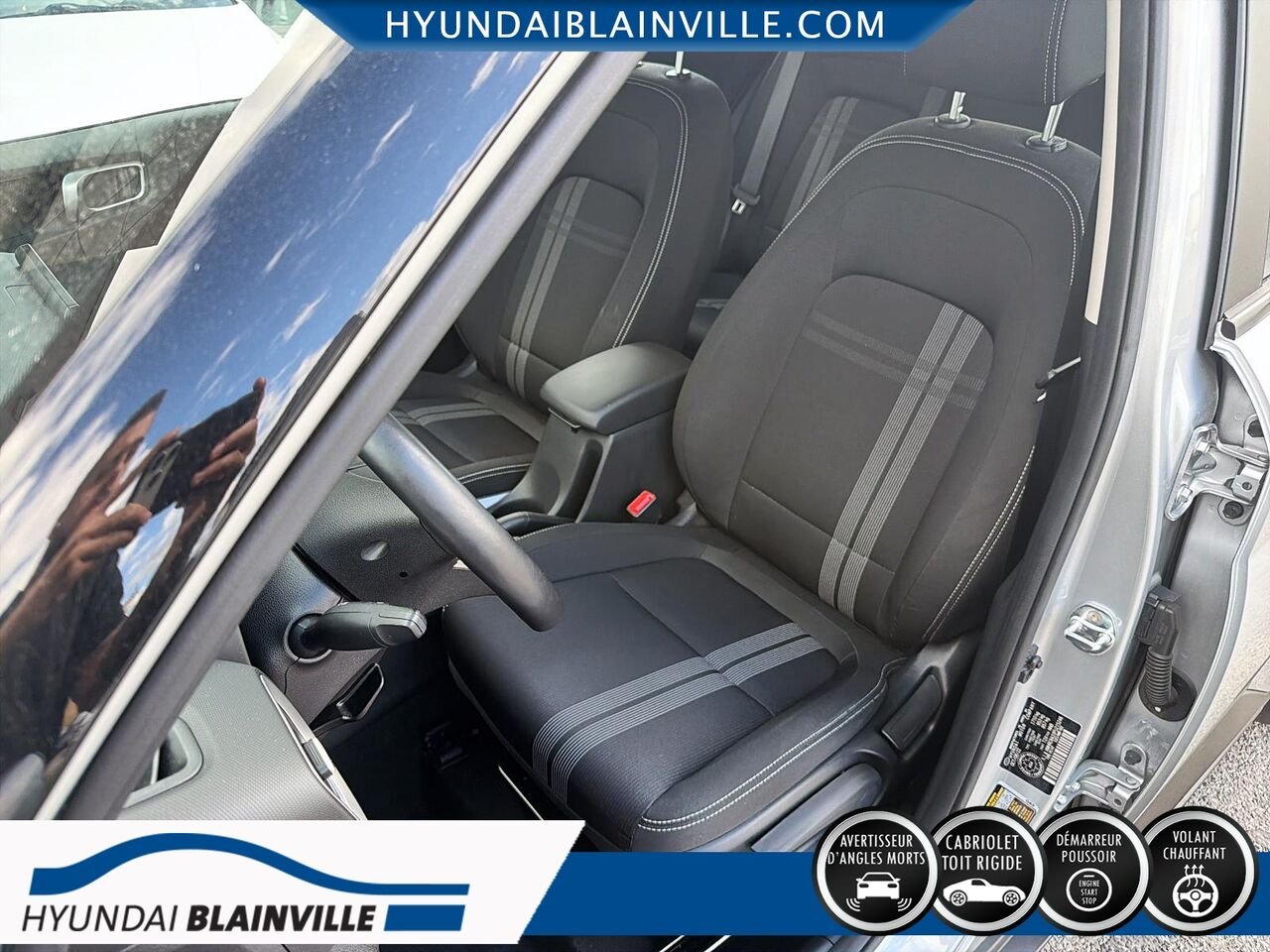 2023 Hyundai Venue Silver Blainville - photo #8
