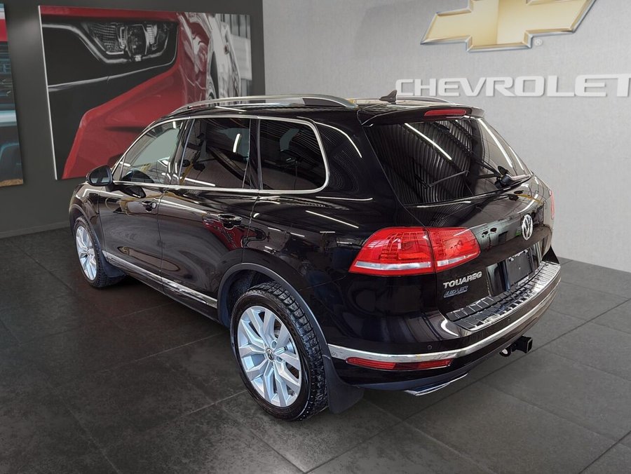2015 VOLKSWAGEN TOUAREG 2015 Black