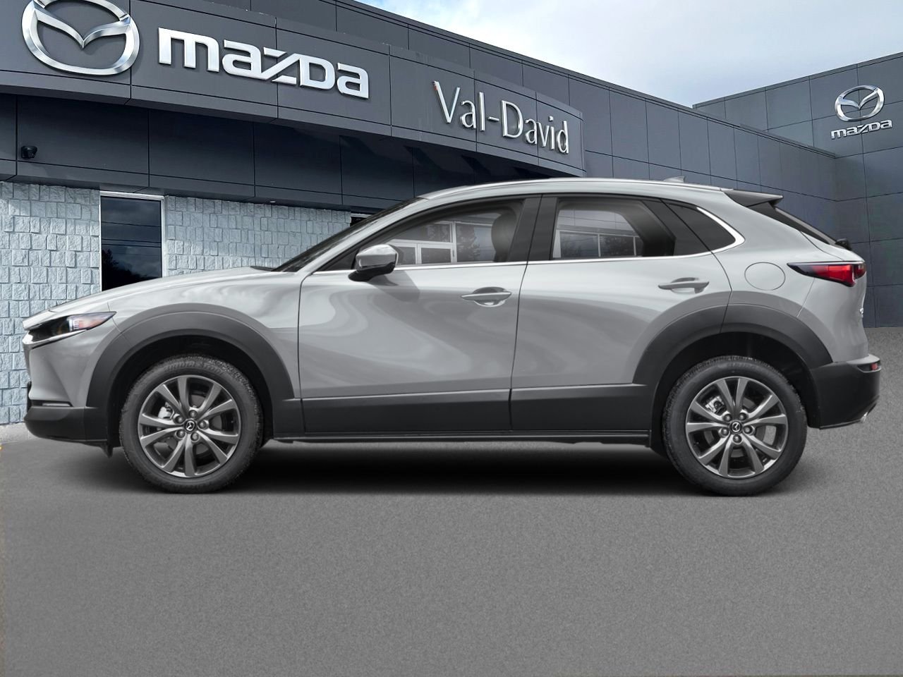 Mazda CX-30 GT TI, ÉCRAN TACTILE 12.9 POUCES, SIÈGES CHAUFFANTS 2026 Gris aéro métallisé Val-David - photo #2