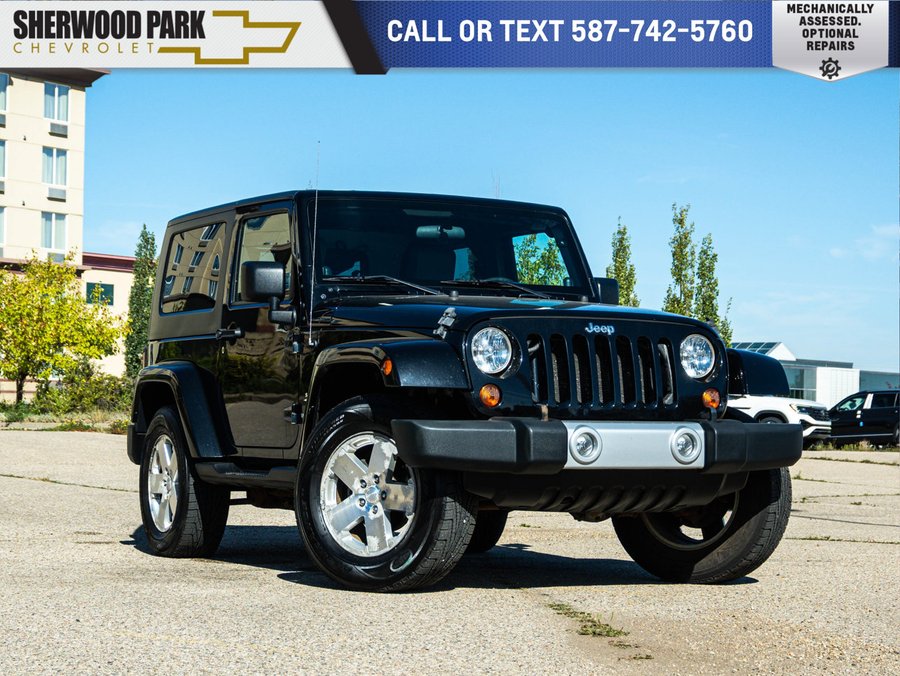2009 Jeep Wrangler Sahara 3.8L | Manual Transmission Black