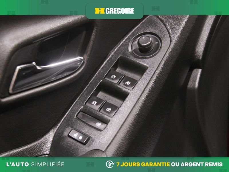 2019 Chevrolet Trax Red Blainville - photo #15