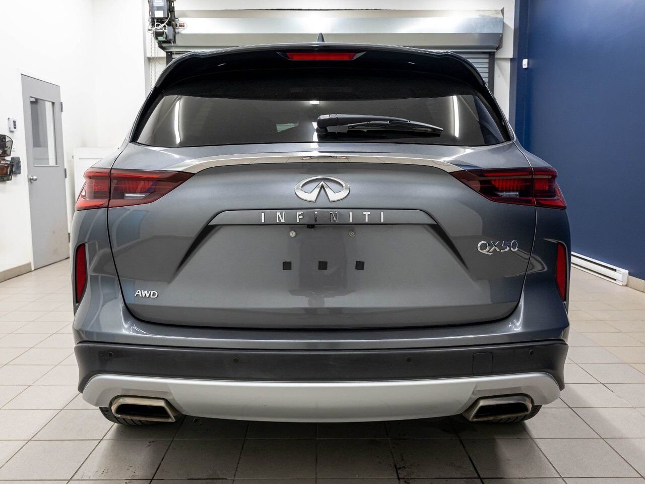 Infiniti QX50 PURE AWD *CUIR* SIÈGES CHAUF HAYON ELECT REG ADAPT 2023 Gris Saint-Jérôme - photo #5
