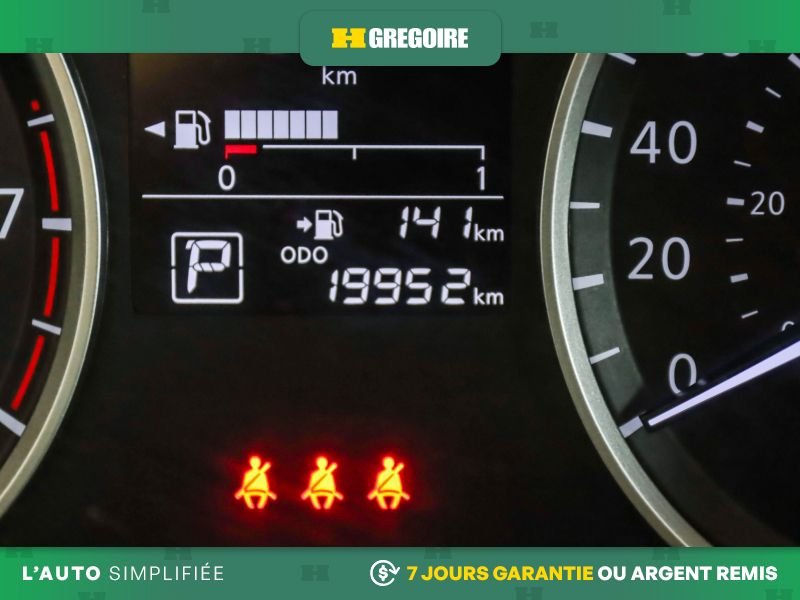 Nissan Kicks 823509 | S APPLE CAREPLAY AR CLIMATISER A PARTIR 2.99% 2024 Gris Laval - photo #15