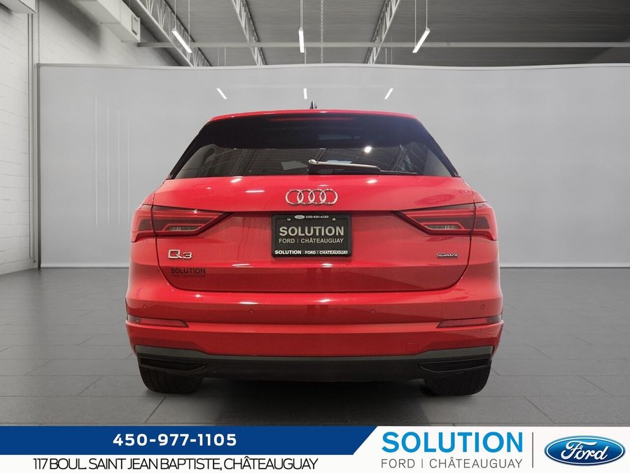 2024 Audi Q3 Komfort 40 TFSI quattro Red