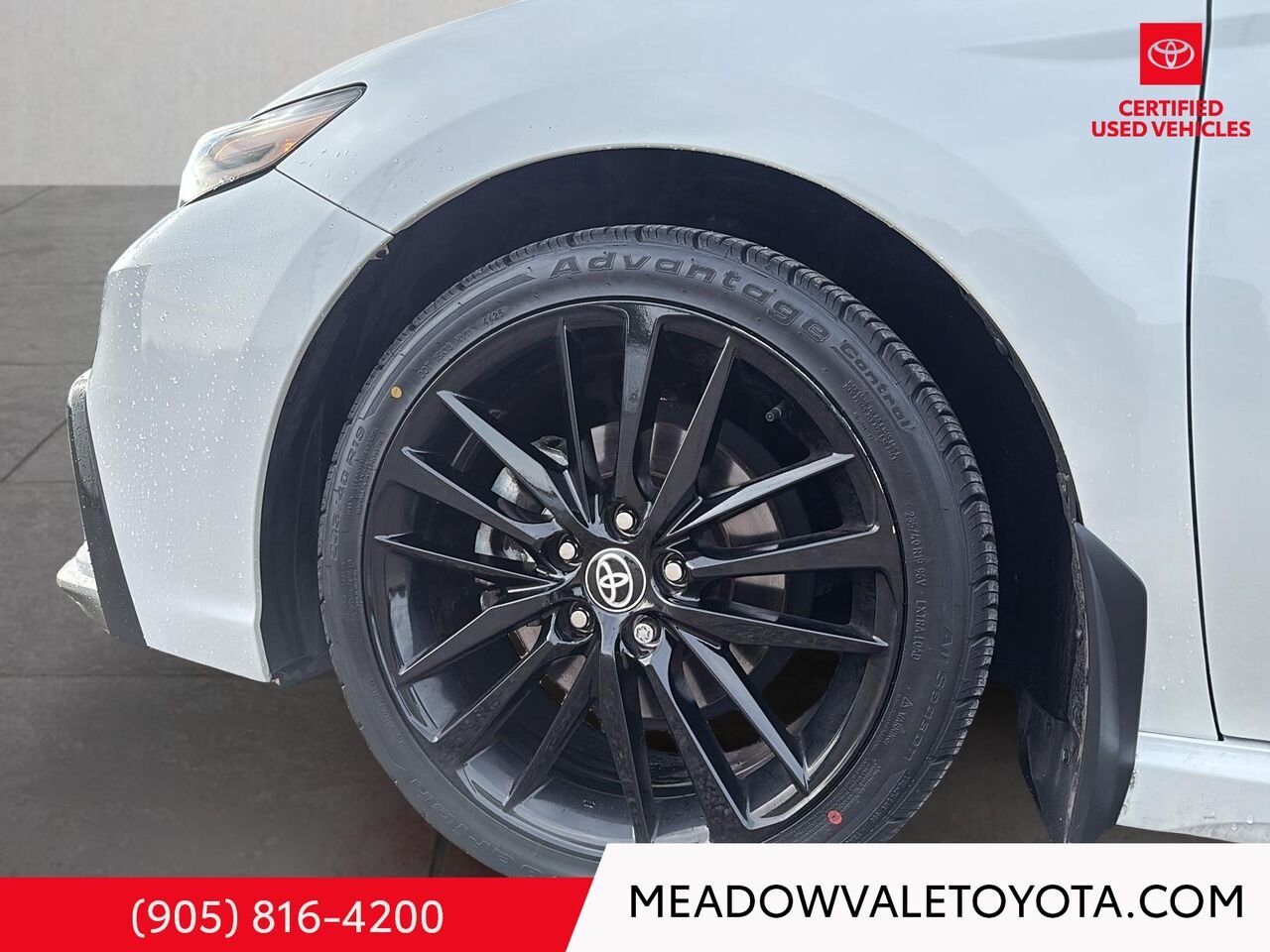 2023 Toyota Camry One Owner 4 New Tires White Mississauga - photo #6
