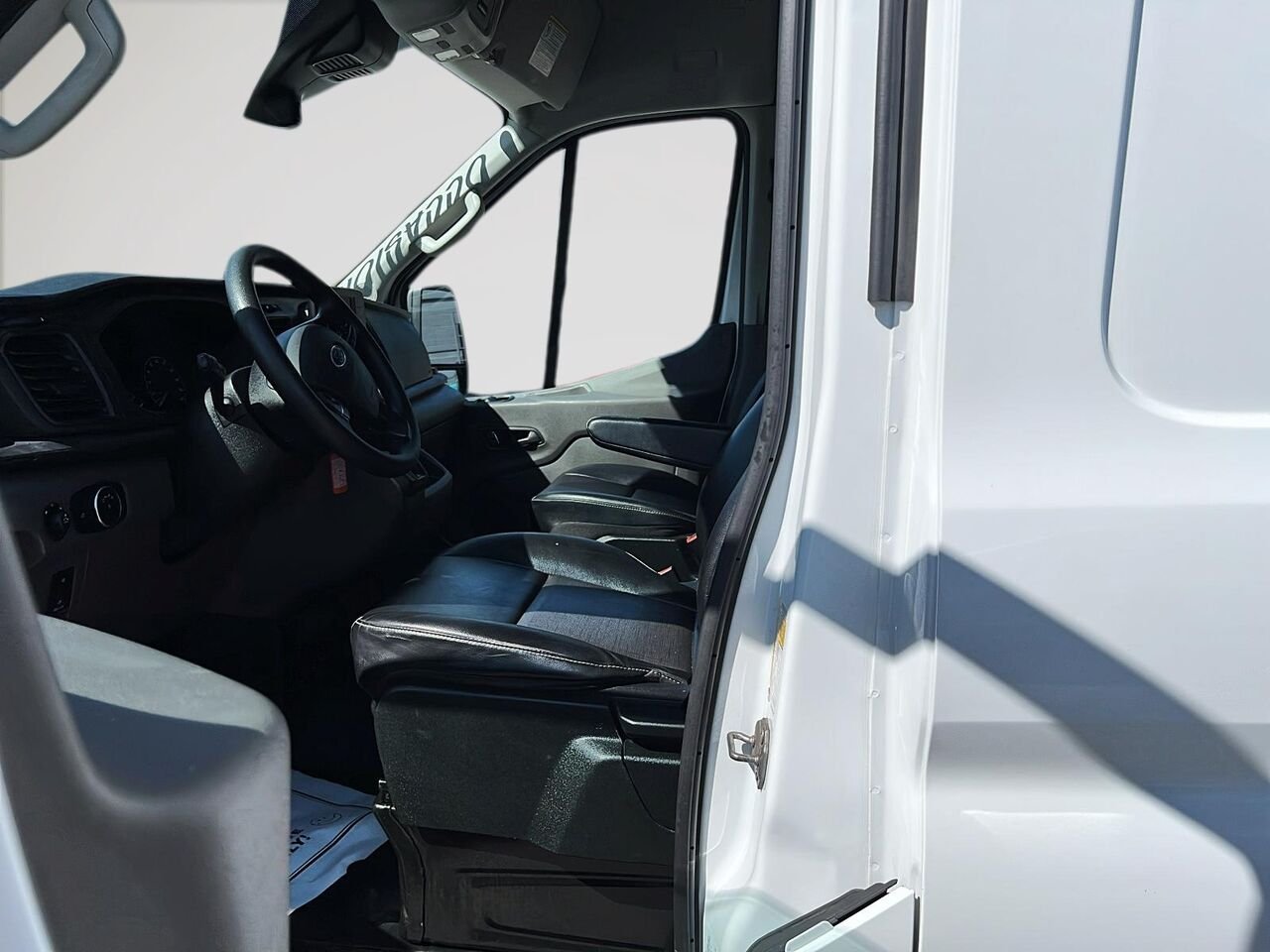 Ford Transit fourgon utilitaire 2024 Blanc Québec - photo #26